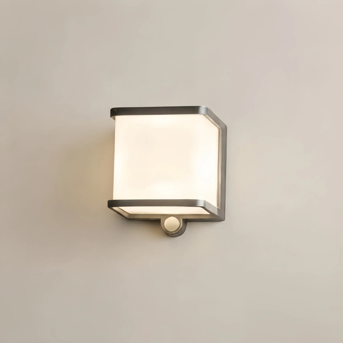 Lunara Modern Solar LED Outdoor Wall Lamp – Waterproof Sensor Light for Courtyard