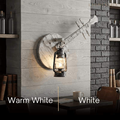 Lantern Wall Lamp 