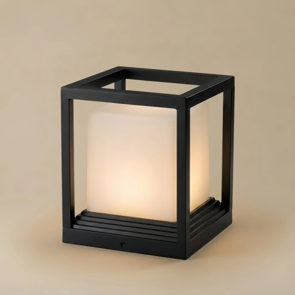 _Black_Square_Outdoor_Pillar_Light_Dimension