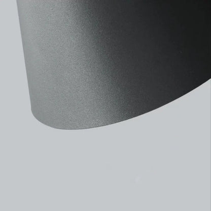 Outdoor Pathway Light - Black Metal Irregular Design for Patio