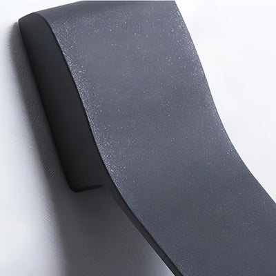 Arcato Modern Tilted Linear Outdoor Wall Lamp – Black Metal Light for Exterior Walls