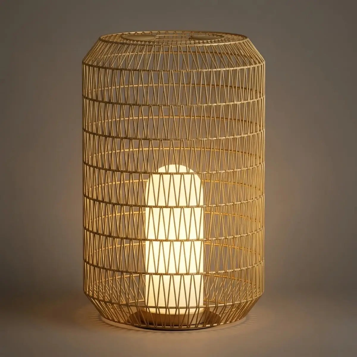 Farmhouse_Outdoor_Lamp