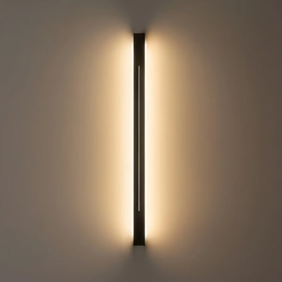 Arcato Minimalist LED Wall Lamp – Black/Gold for Bedroom
