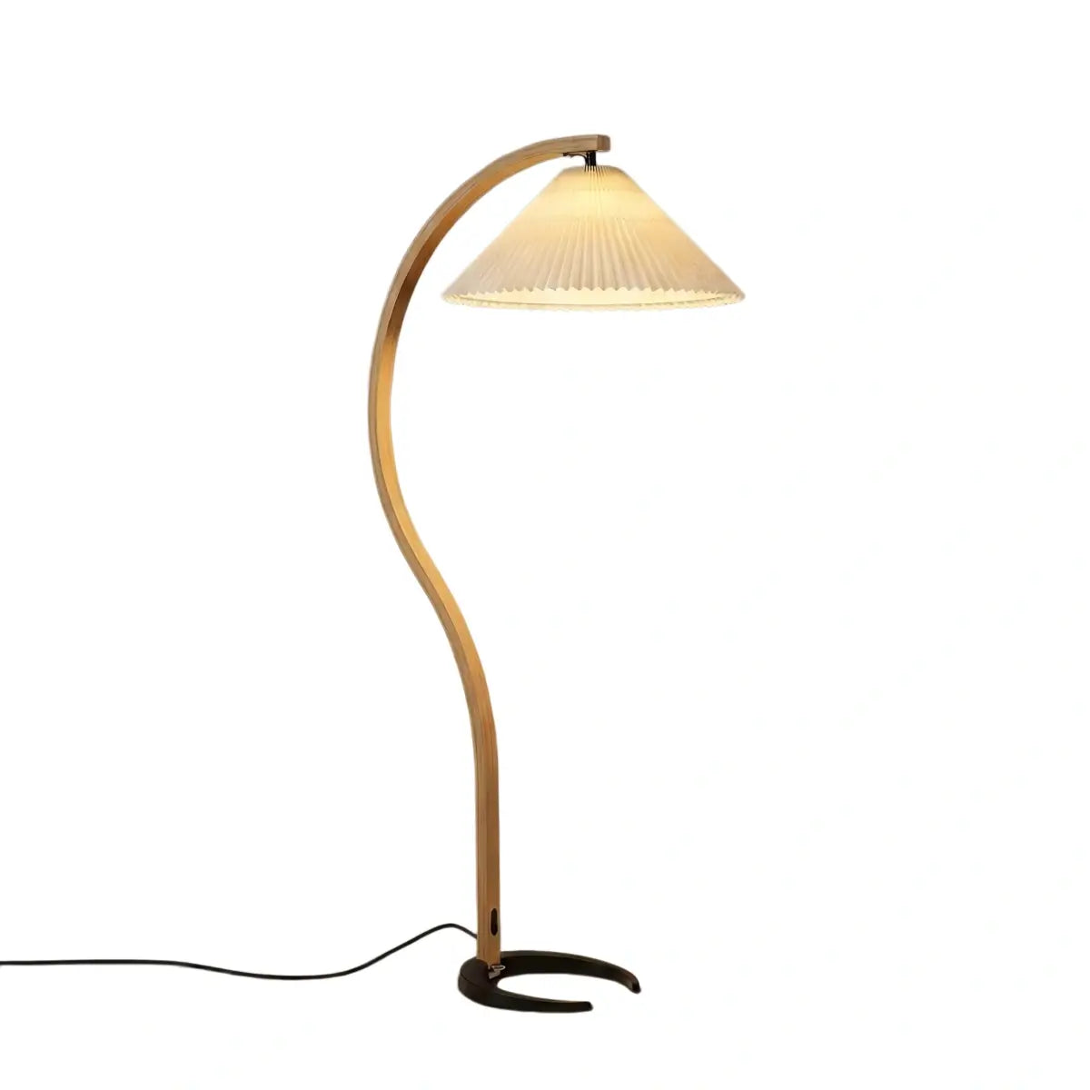 Modern_Floor_Lamp_Wood_Fabric