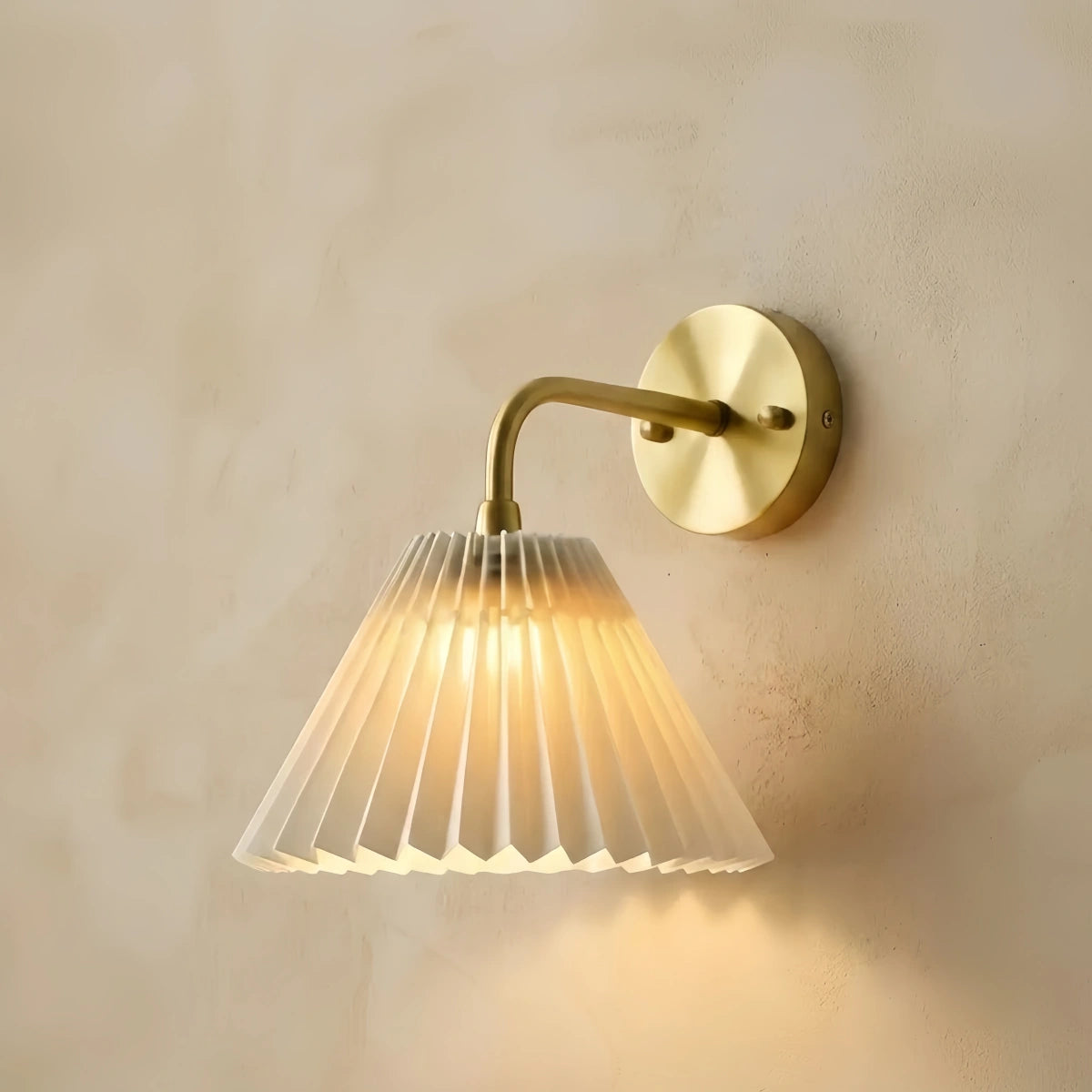 Elegant Wall Lamp--Black for Outdoor Yard
