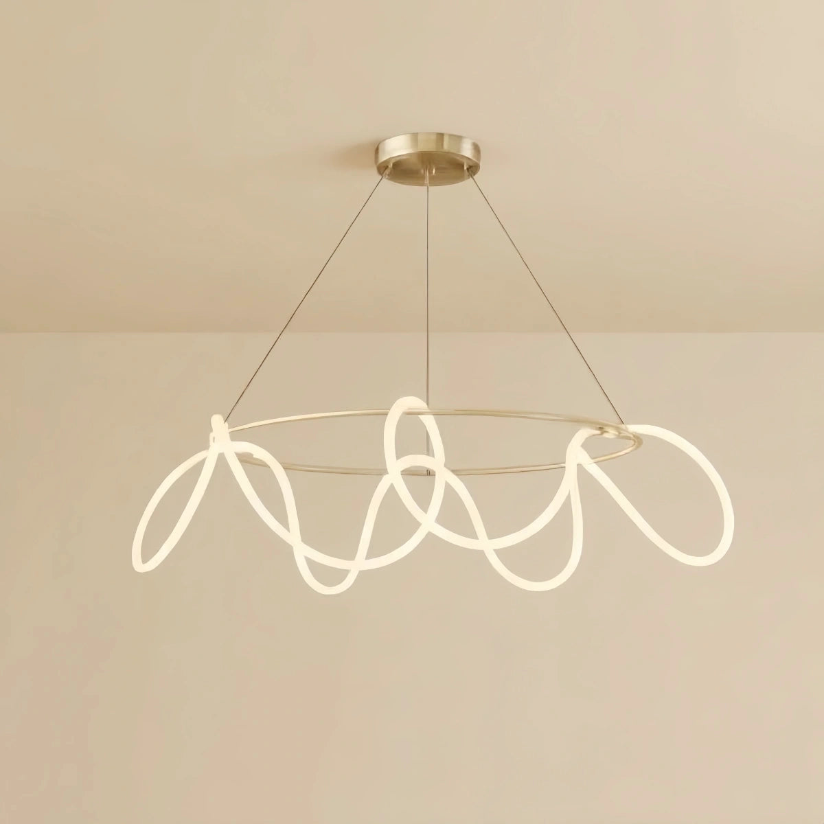 Minimalist_Rope-Wrap_Circular_Chandelier_Matte_Black_or_Polished_Brass_for_Living_Room_Dining_Room