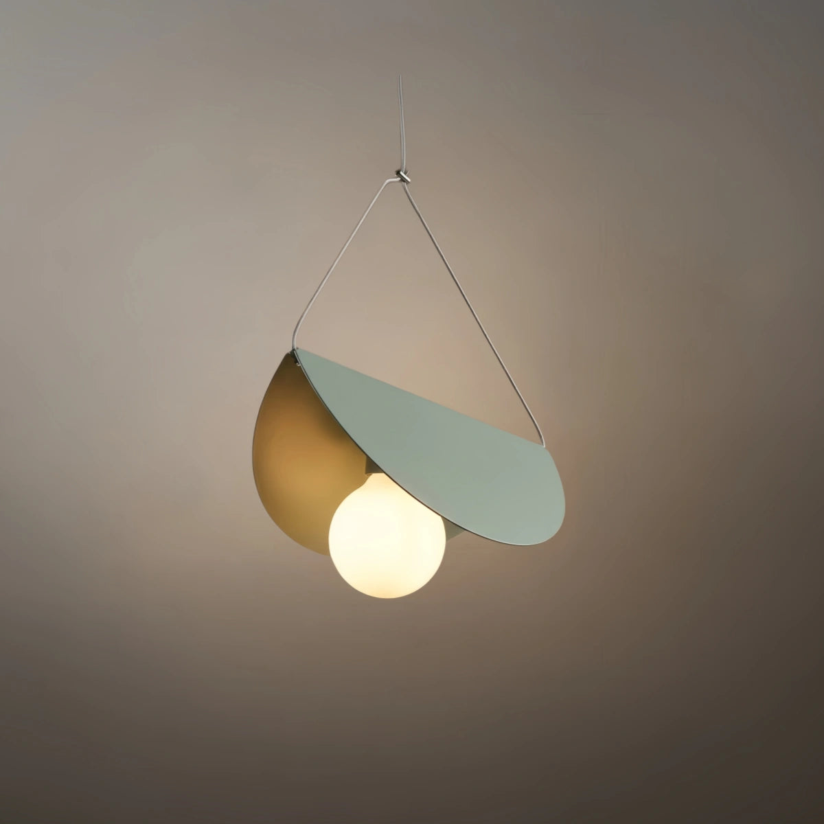 Designer_7-Color_Pendant_Light