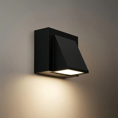 Industrial_Outdoor_Wall_Lamp